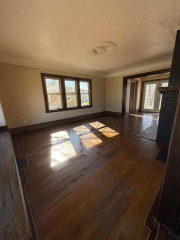 7842 Pershing BOULEVARD, Kenosha, WI 53142