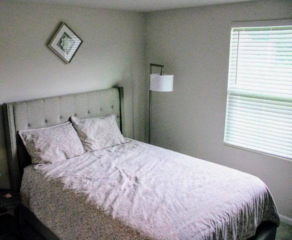 46 MUDSTONE RD, Dover, DE 19904