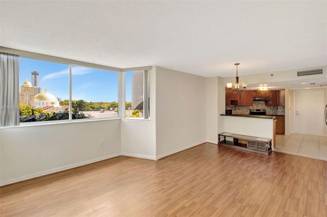 2400 SW 3rd Ave 506, Miami, FL 33129