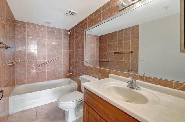 2400 SW 3rd Ave 506, Miami, FL 33129