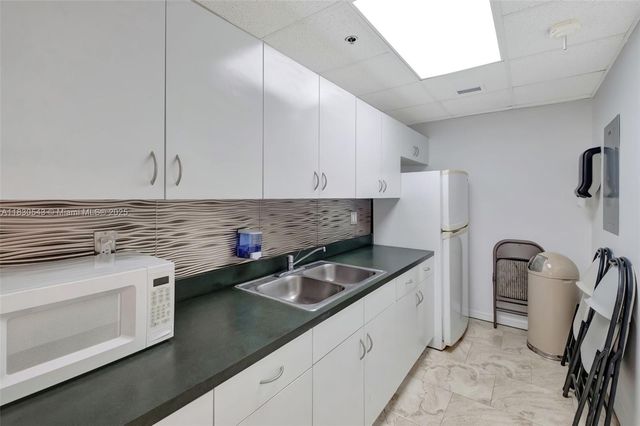 2400 SW 3rd Ave 506, Miami, FL 33129