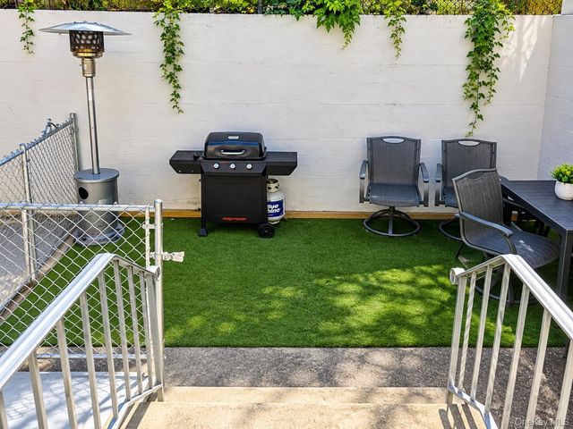 145-20 14th Avenue, Whitestone, NY 11357