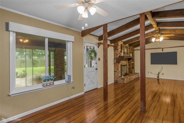 1810 Pluto Drive, Bossier City, LA 71112