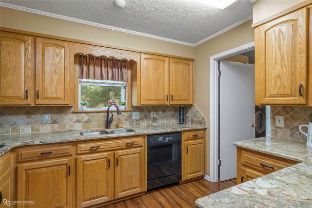 1810 Pluto Drive, Bossier City, LA 71112