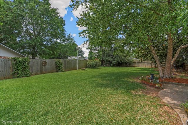 1810 Pluto Drive, Bossier City, LA 71112