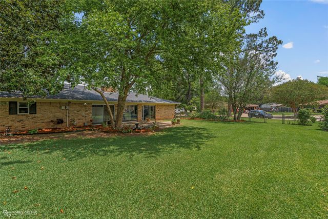 1810 Pluto Drive, Bossier City, LA 71112