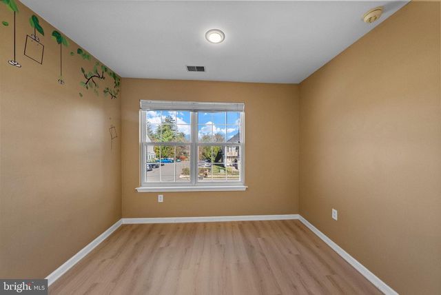 72 RIVER BIRCH CIR, Princeton, NJ 08540