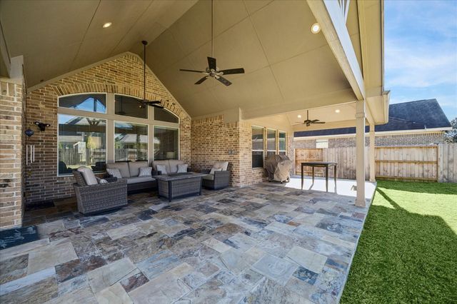 410 Mcallister Avenue, Sugar Land, TX 77479