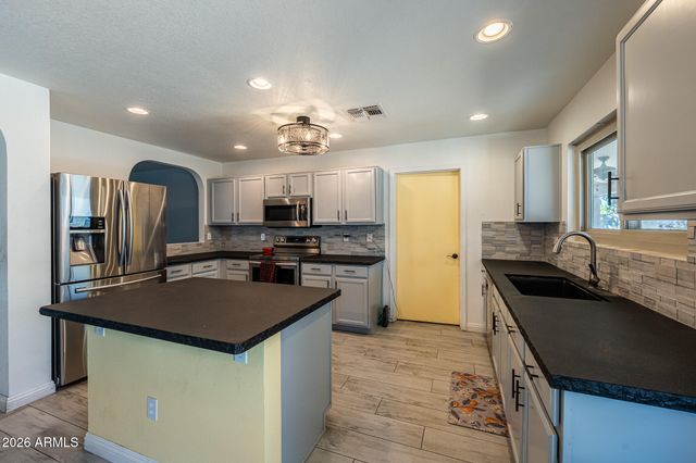 10614 W VIA DEL SOL --, Peoria, AZ 85383