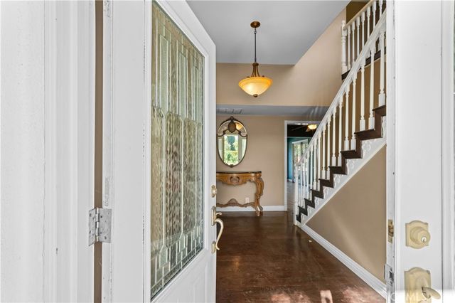 16751 Rayen, Northridge, CA 91343