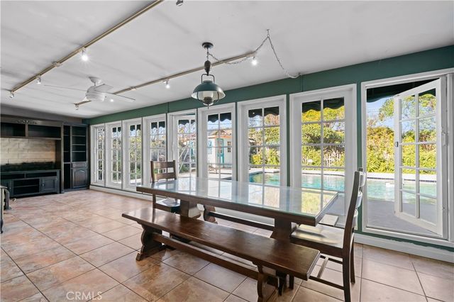 16751 Rayen, Northridge, CA 91343