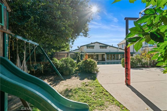 16751 Rayen, Northridge, CA 91343