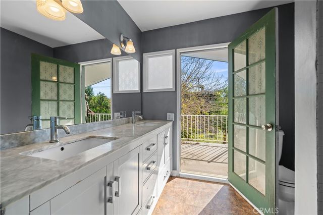 16751 Rayen, Northridge, CA 91343