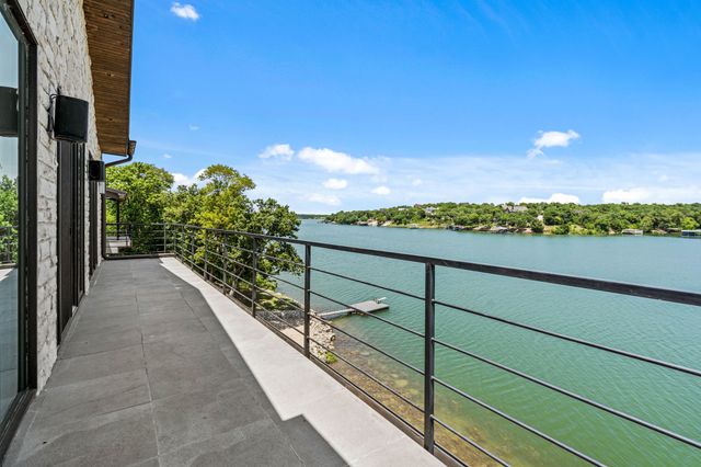 212 Hilltop Drive, Gainesville, TX 76240