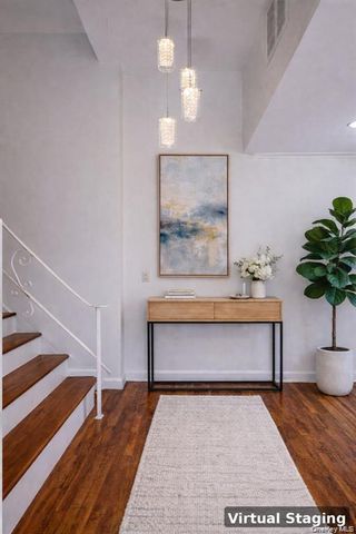 35 Hicks Avenue, Syosset, NY 11791