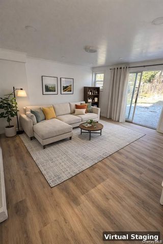 35 Hicks Avenue, Syosset, NY 11791