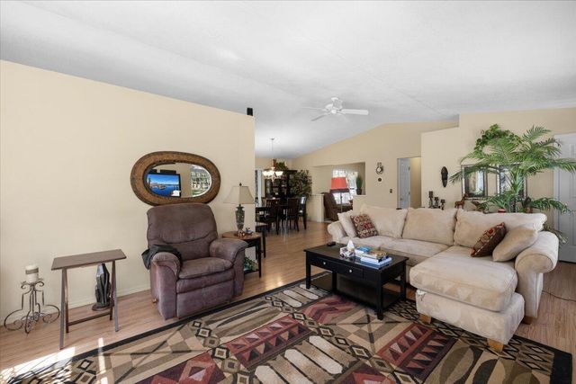 650 Board Shanty Creek Road, Grants Pass, OR 97527