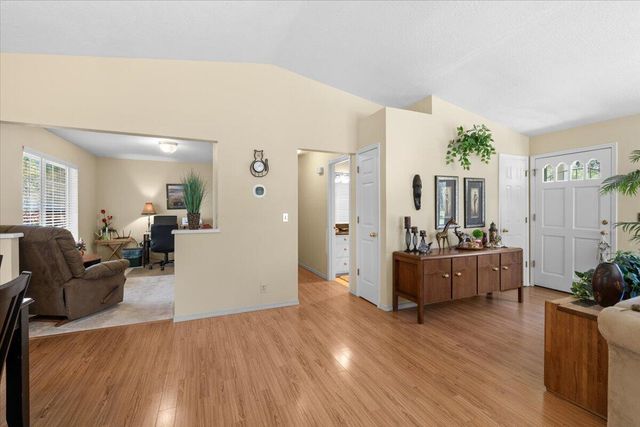 650 Board Shanty Creek Road, Grants Pass, OR 97527