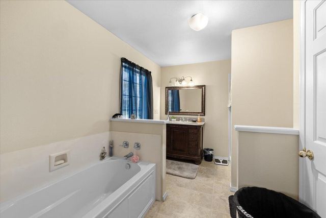 650 Board Shanty Creek Road, Grants Pass, OR 97527