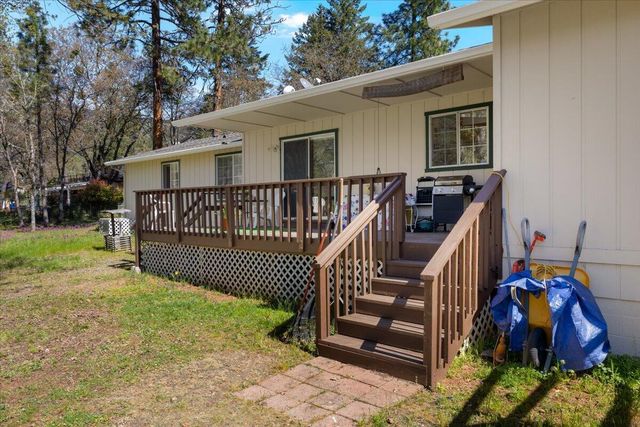 650 Board Shanty Creek Road, Grants Pass, OR 97527