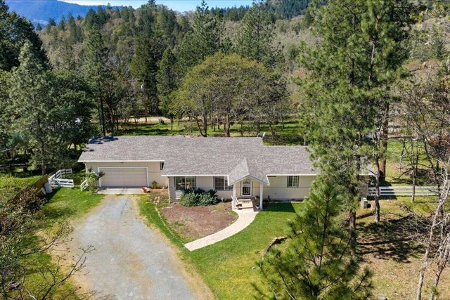 650 Board Shanty Creek Road, Grants Pass, OR 97527