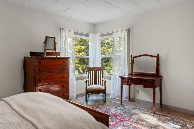 7420 Eastside Potter Valley Rd, Ukiah, CA 95482