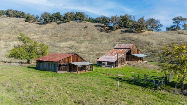 7420 Eastside Potter Valley Rd, Ukiah, CA 95482