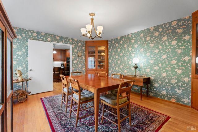 7420 Eastside Potter Valley Rd, Ukiah, CA 95482