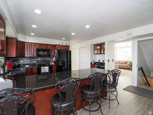 1833 N 350 E, Centerville, UT 84014