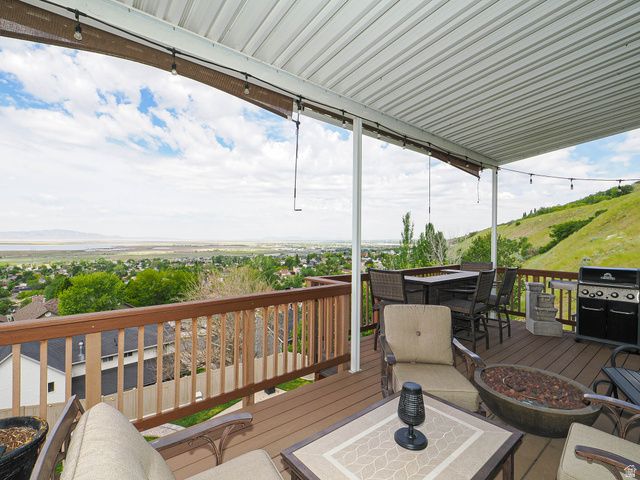 1833 N 350 E, Centerville, UT 84014