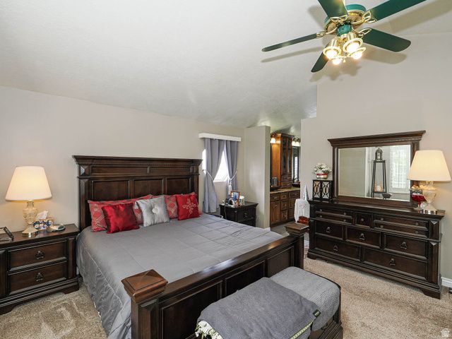 1833 N 350 E, Centerville, UT 84014