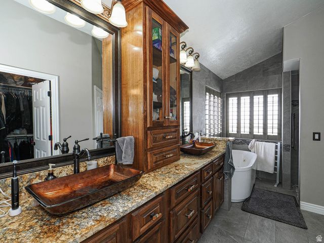 1833 N 350 E, Centerville, UT 84014