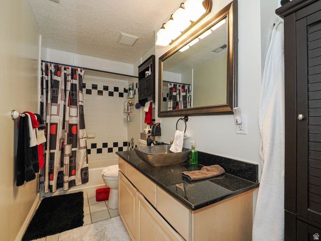 1833 N 350 E, Centerville, UT 84014