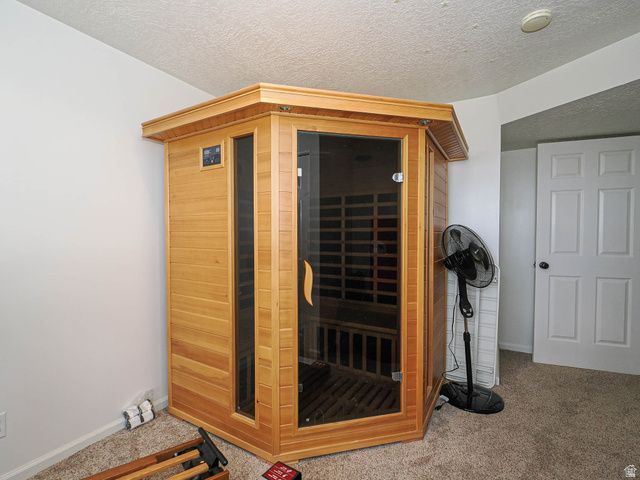 1833 N 350 E, Centerville, UT 84014
