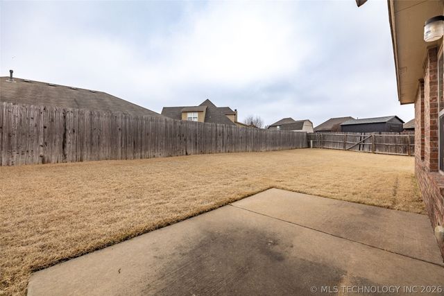 20676 E 34th Street S, Broken Arrow, OK 74014