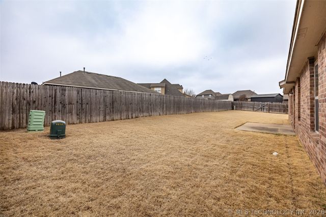 20676 E 34th Street S, Broken Arrow, OK 74014