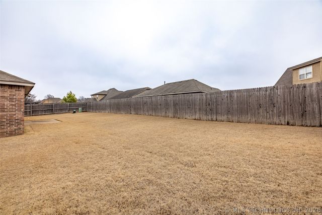 20676 E 34th Street S, Broken Arrow, OK 74014