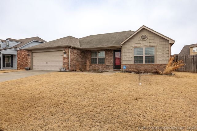 20676 E 34th Street S, Broken Arrow, OK 74014