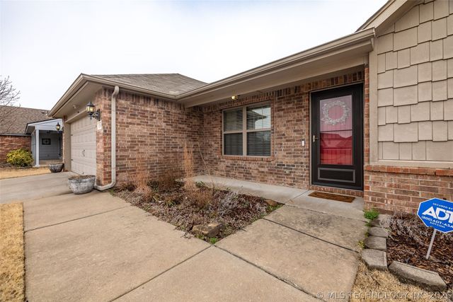 20676 E 34th Street S, Broken Arrow, OK 74014