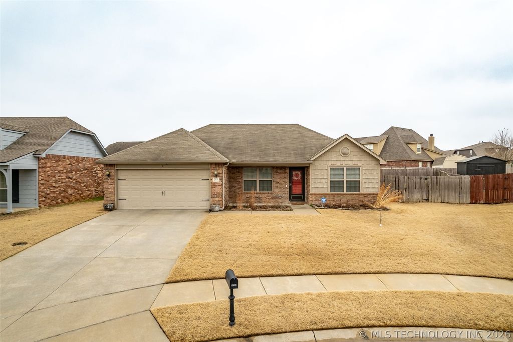 20676 E 34th Street S, Broken Arrow, OK 74014