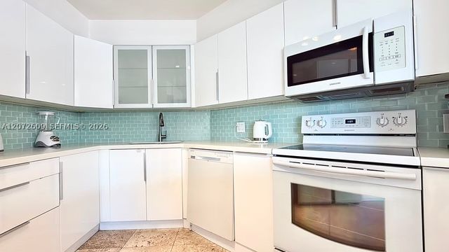 5161 Collins Ave 1612, Miami Beach, FL 33140