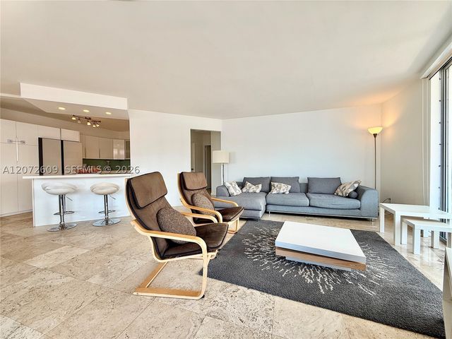 5161 Collins Ave 1612, Miami Beach, FL 33140
