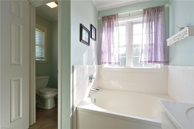 19 Crestbrook Court, Greensboro, NC 27455