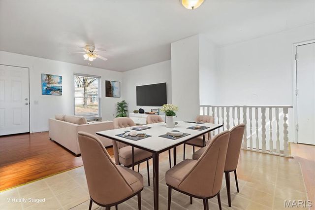 3051 Saint Daphne Drive, St Charles, MO 63301