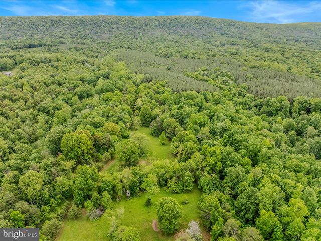 2429 POSEY HOLLOW ROAD, Berkeley Springs, WV 25411