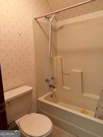 206 Ridge Circle, Dublin, GA 31021