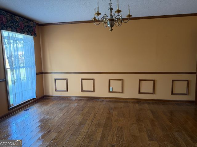 206 Ridge Circle, Dublin, GA 31021