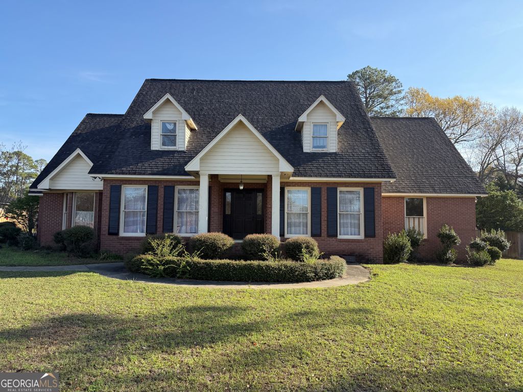 206 Ridge Circle, Dublin, GA 31021