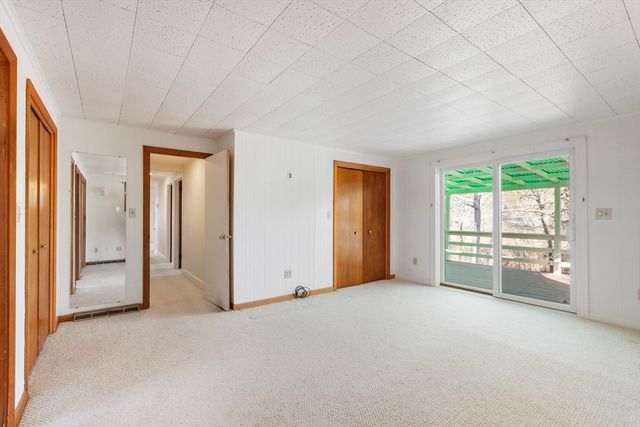 6 Stanley Pl, Barnstable, MA 02601