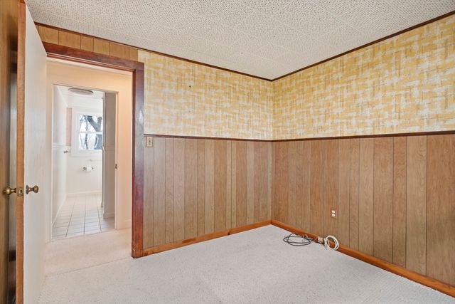 6 Stanley Pl, Barnstable, MA 02601
